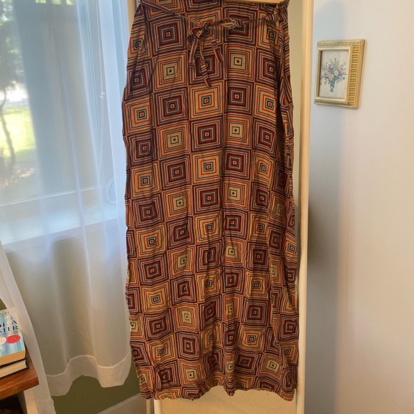 Vintage 90’s geometric midi skirt - Picture 2 of 2